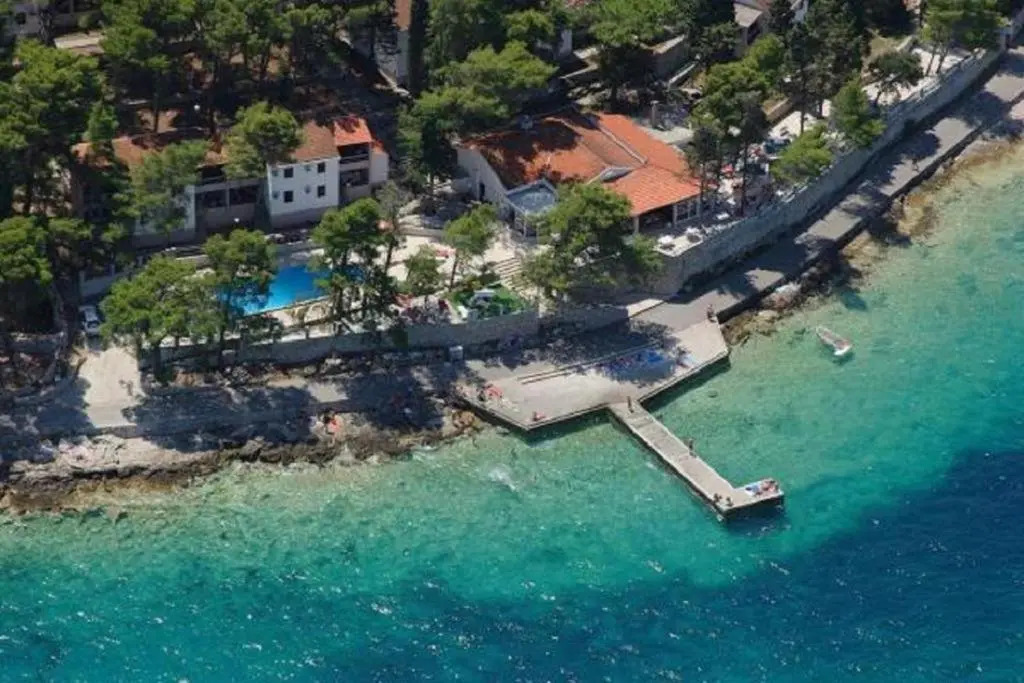 Lumbarda Resort Apartman F2 A2+3 za obitelji s djecom