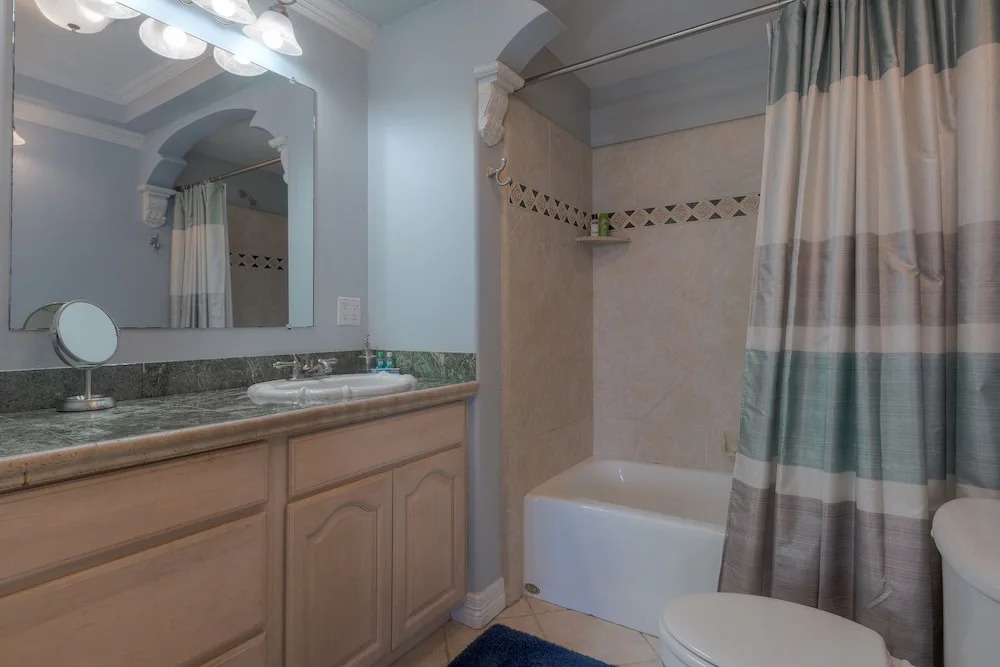 Yellow B - Pet Friendly - Beach Views
