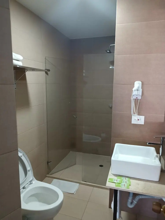 HOTEL AMERICAN VISA CORPORATE