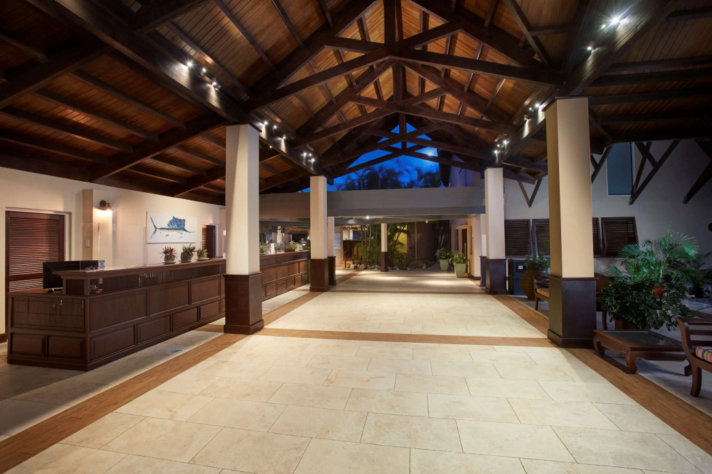 Manchebo Beach Resort and Spa
