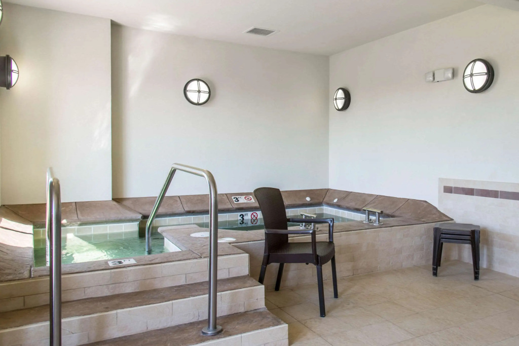 Sleep Inn & Suites Marshall - University Area