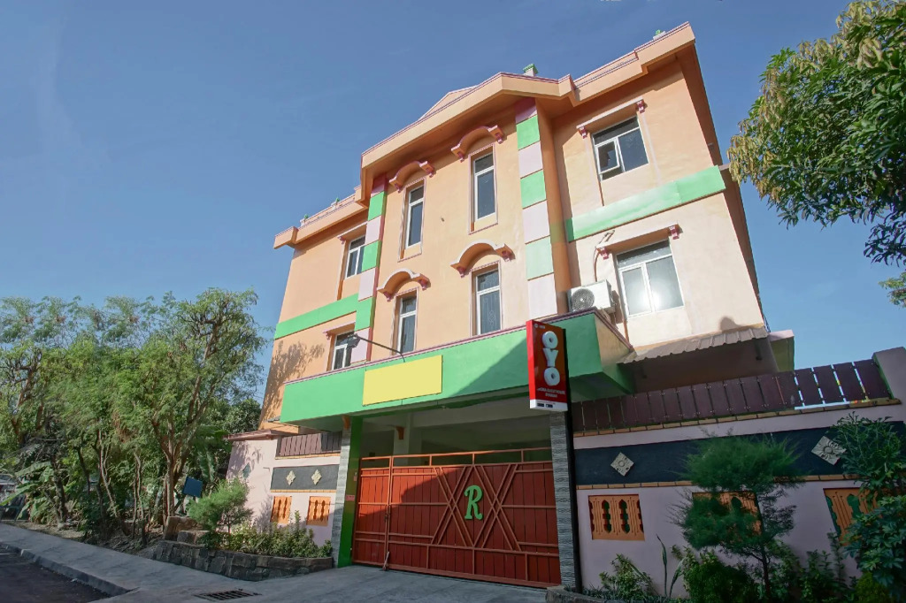 OYO 1419 Rhona Guest House Syariah