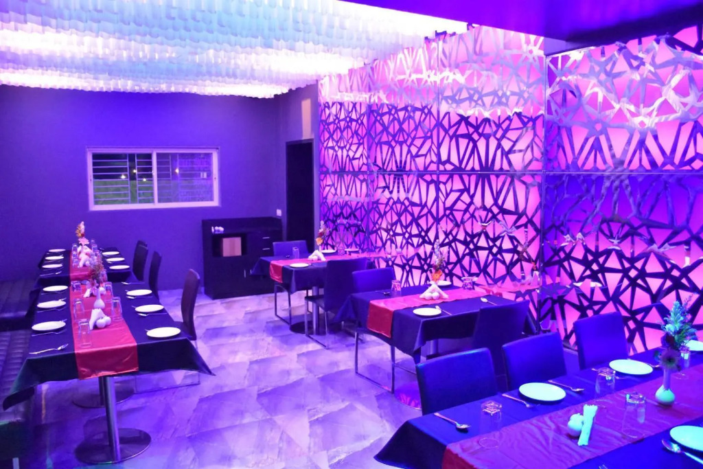 Saffron Hotel