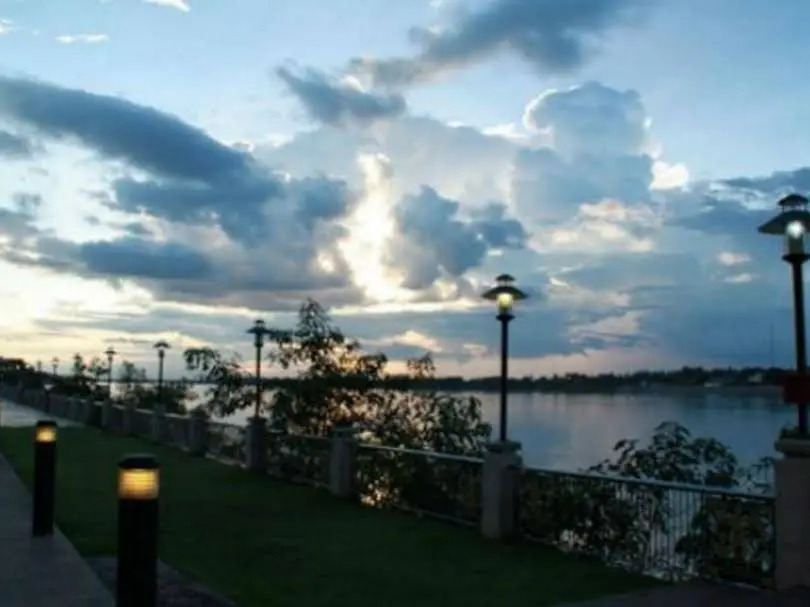 Baan Mae Rim Nam