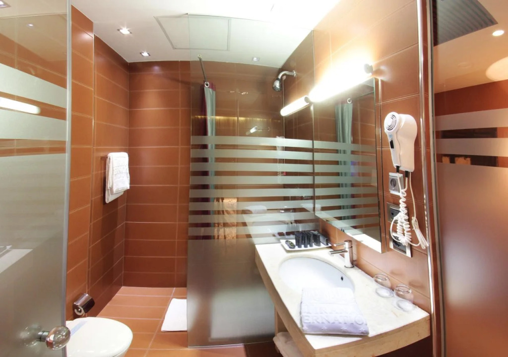 Tirana International Hotel & Conference Center