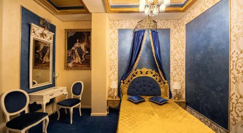 Belle Epoque Boutique