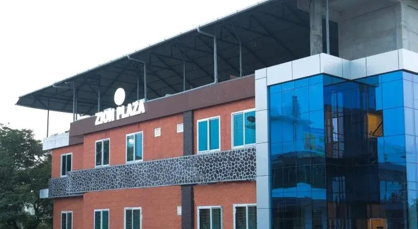 Zion Plaza