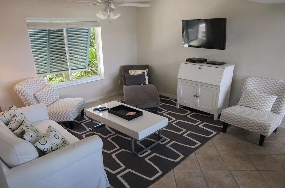 Paradise Bay Villa 3 Bedrooms 3 Bathrooms Home