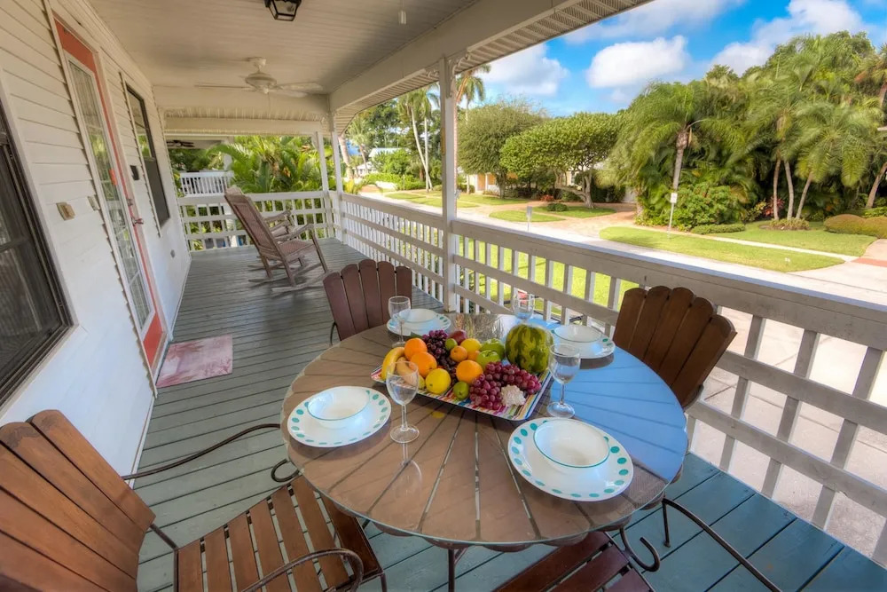 Island Breeze Apartment 2