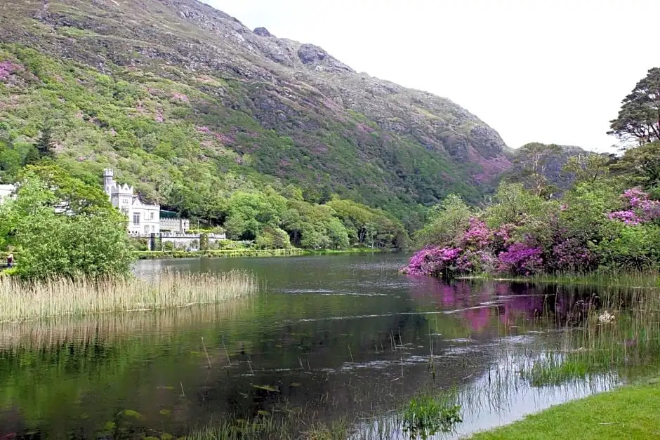Clifden Bay Lodge