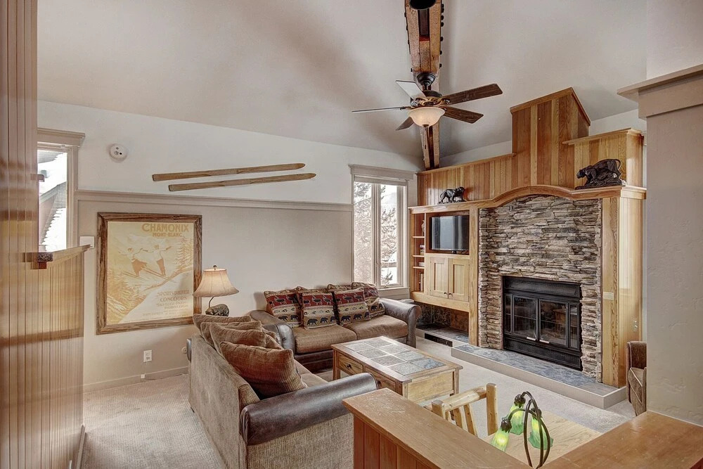1903 Soda Springs I - 2 Br Townhouse