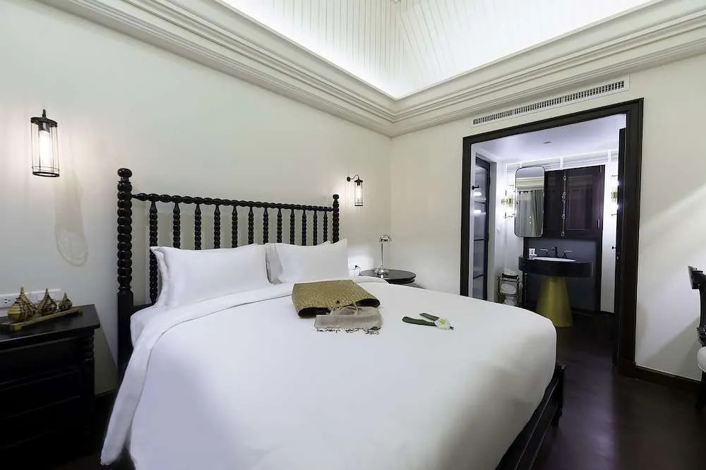 V Maison Boutique Hotel