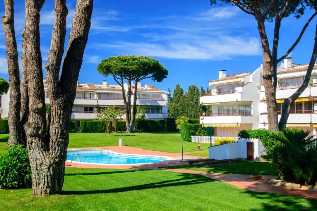 Bf-5 Calella DE Palafrugell 4 PAX