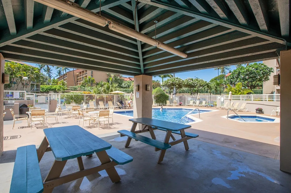 Hale Aloha 2 Bedroom Condo