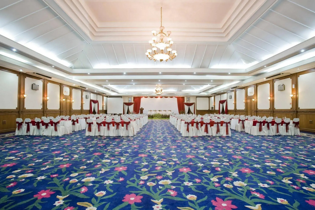 Grand Legi Hotel Mataram