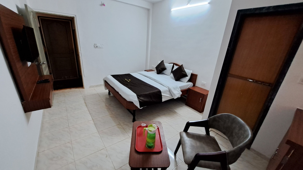 Hotel Dhruv Palace