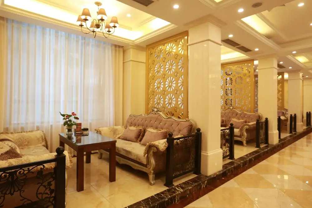 Shanglin Junhao Holiday Hotel