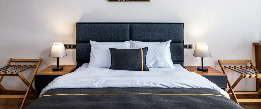 sh hotel business