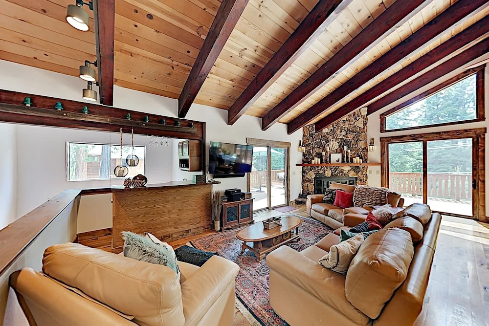 660beavs 4 Bedroom Cabin