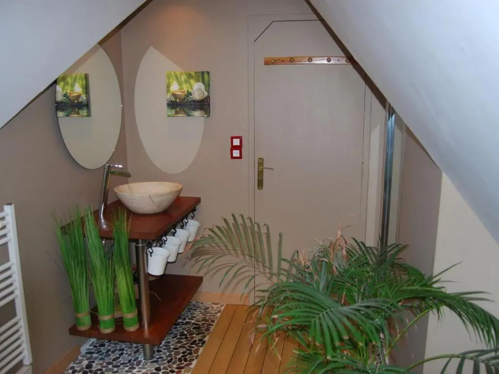 Maison avec piscine et sauna à Vire