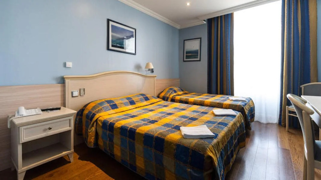 Antares hostel
