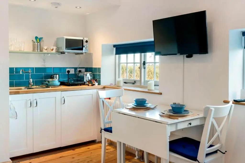 The Annexe with Hot Tub