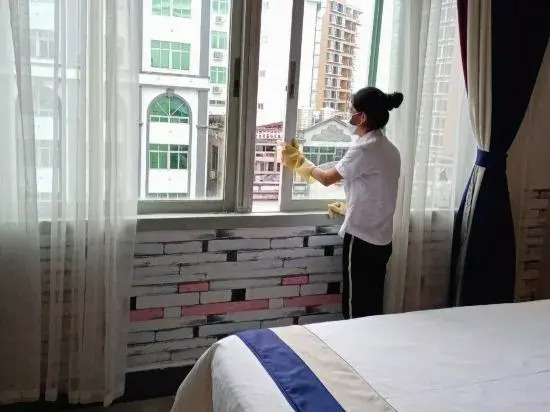 Qionghai Ziyoudao Hotel