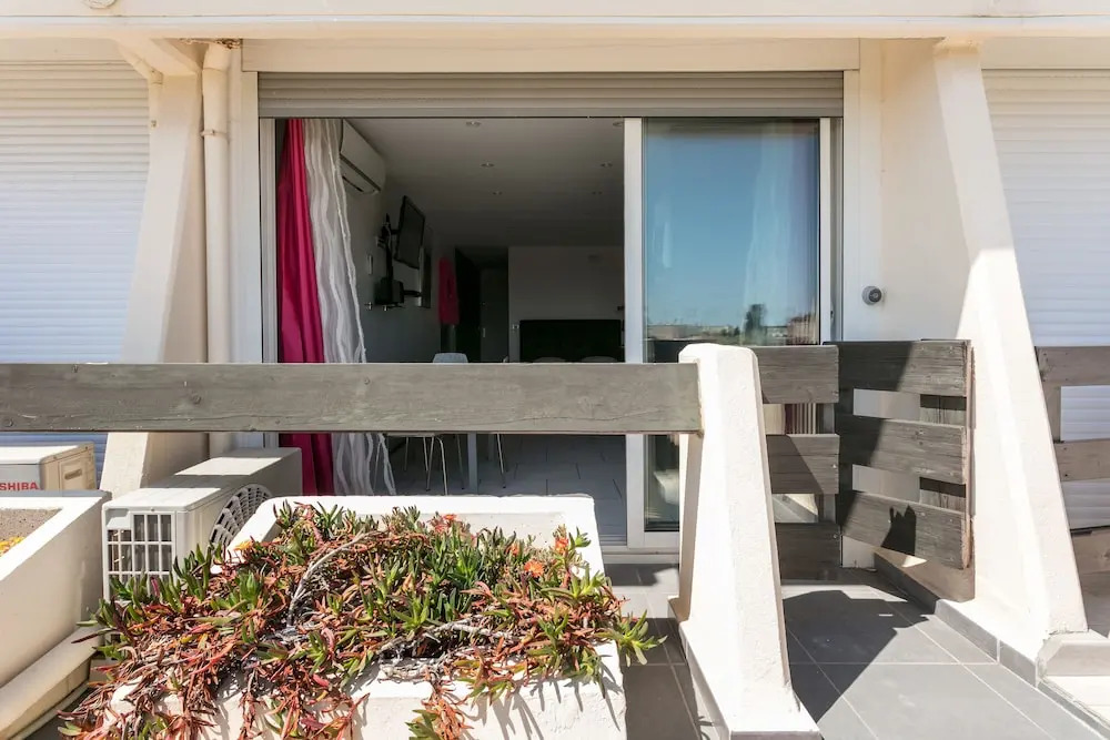 PINK port nature coursive naturiste