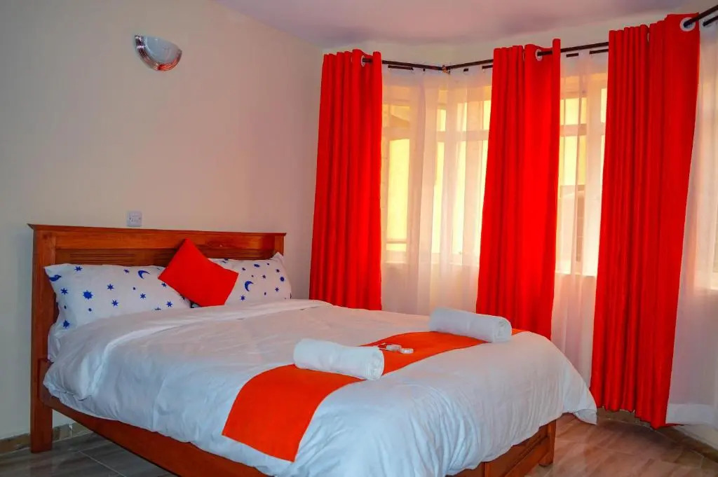 Roma Stays - Prestigious Lifestyle 2 bedroom all ensuite Opp Garden City Mall