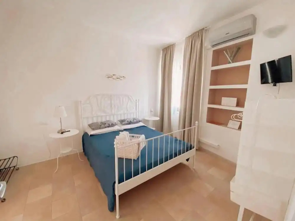 Un Affaccio Sul Borgo