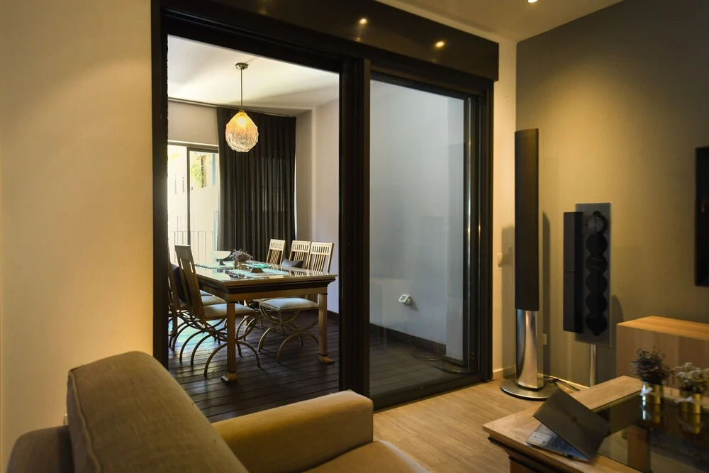 Luxury Levontin apt near Rothschild