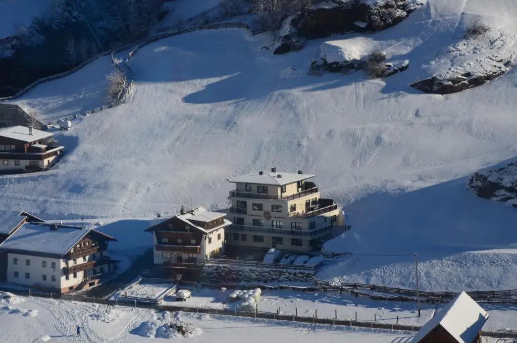 Haus Pia by A CASA