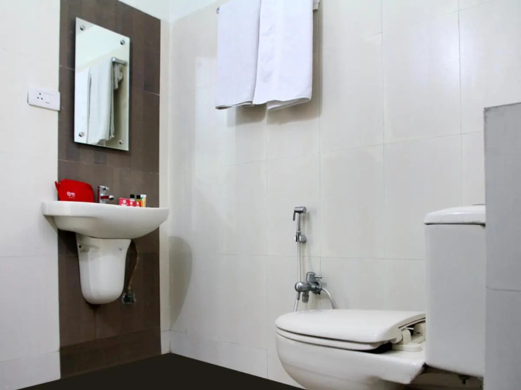 Hotel Siri Inn Hitech City