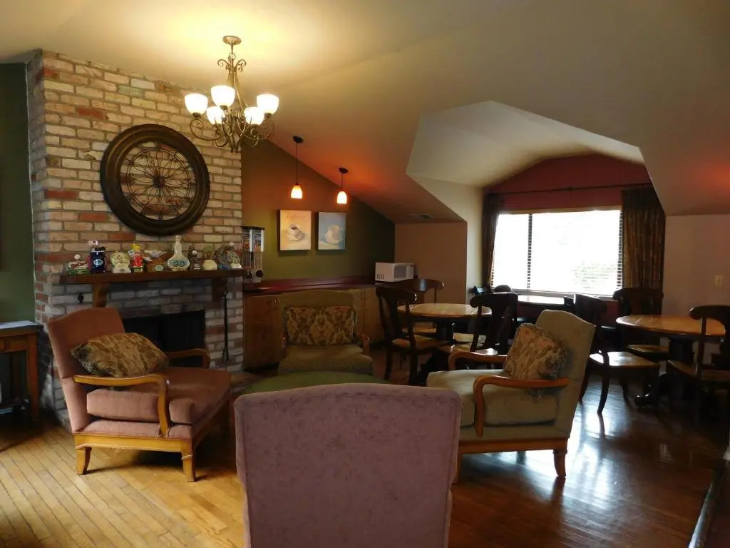 Pacific Gardens Inn