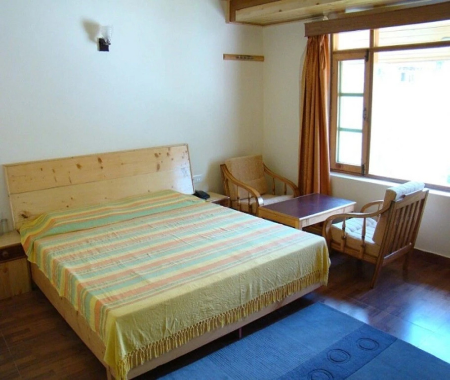 Hotel Mountain Trail Manali