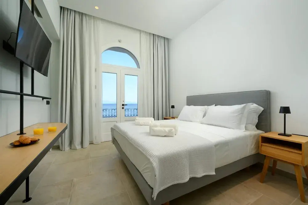 Beachfront Achillion Bay Villa in Corfu