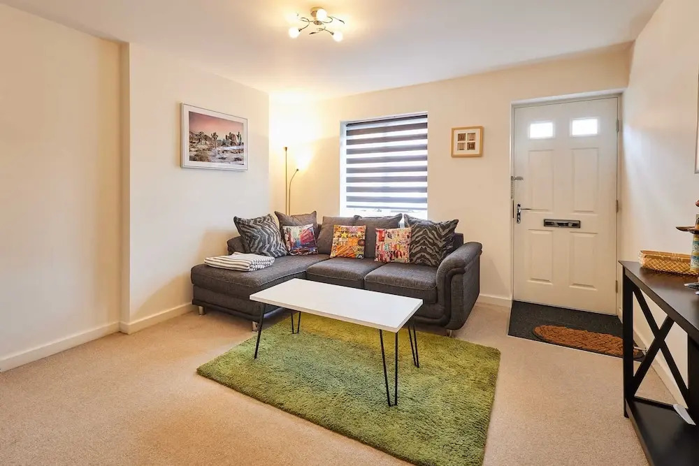 Host Stay Happy Home