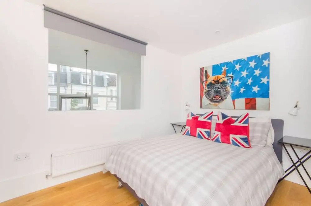 Loft in Clapham Junction Accommodates 4