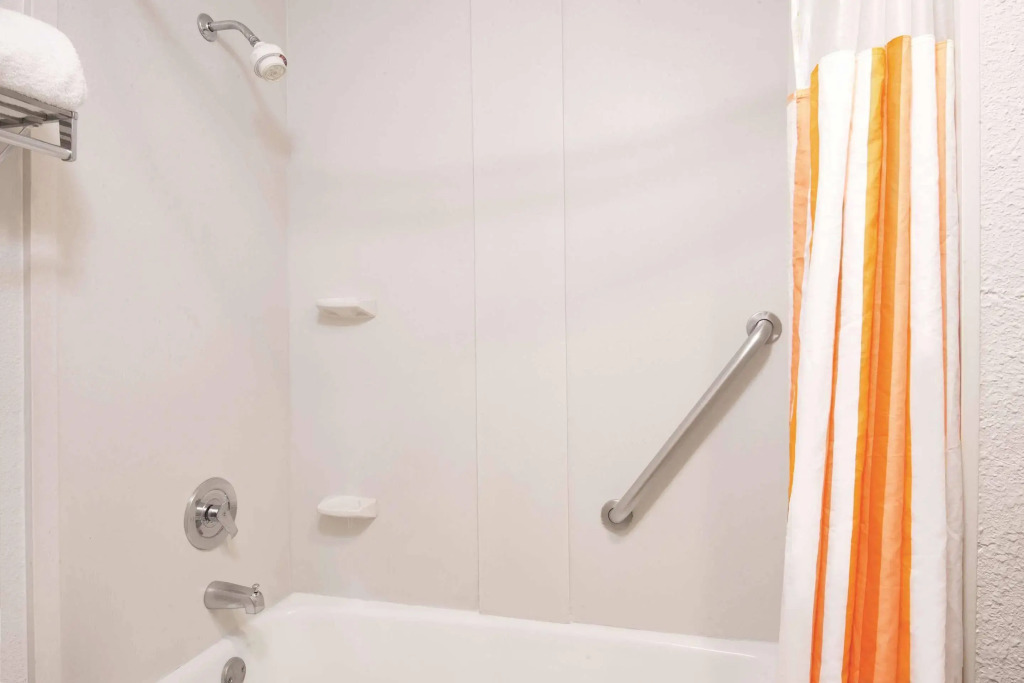 Quality Inn and Suites Silverthorne - Copper Mountain