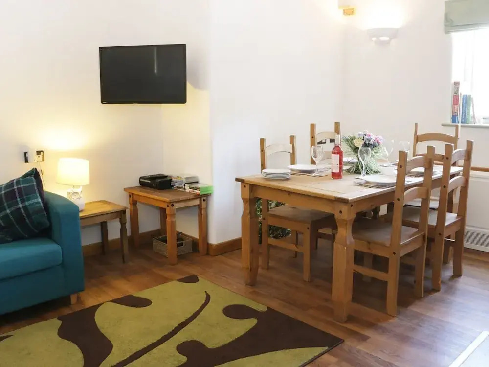 Woodside Cottage