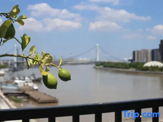 Ningbo Bund Puna Art Hotel