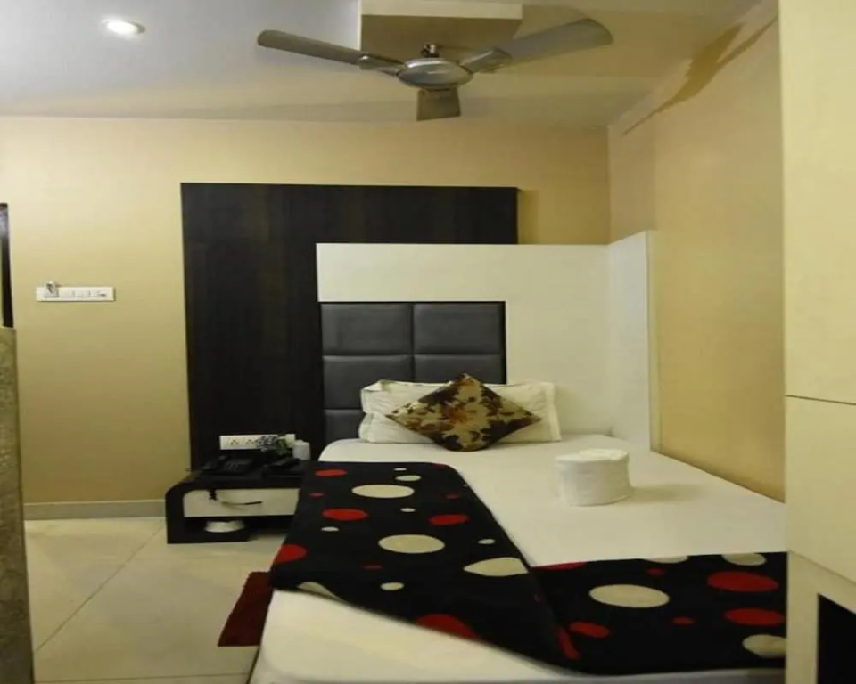 Nu Blue Moon Guest House