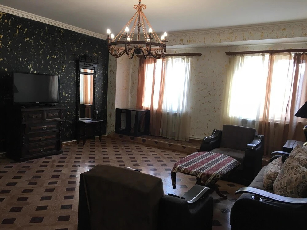 The Highway Guest House