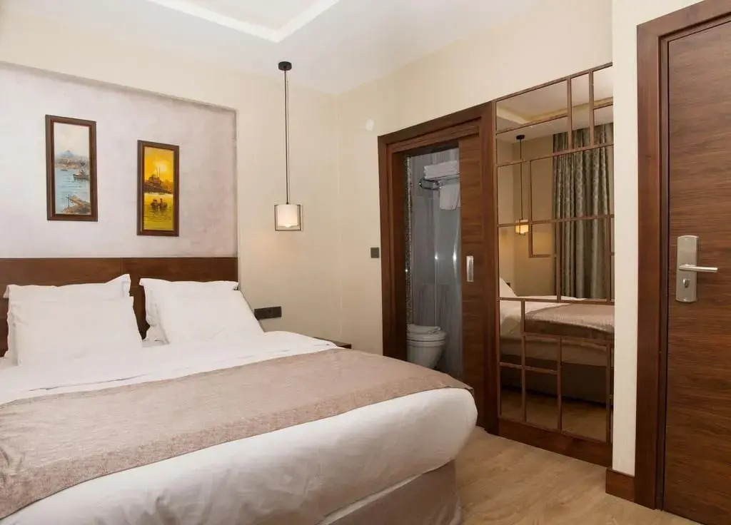 Trass Hotel