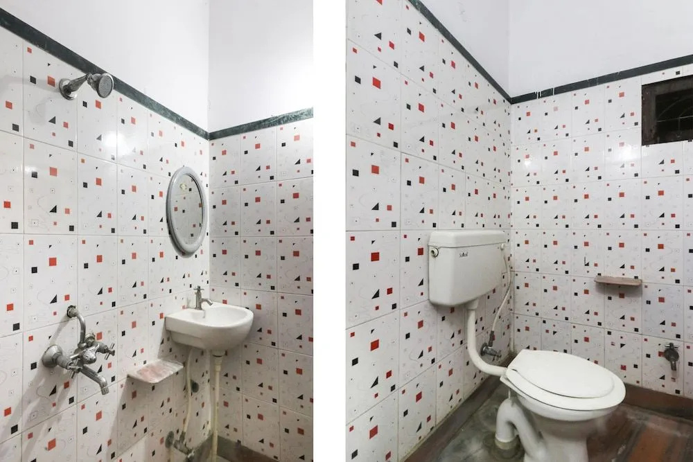 SPOT ON 49918 Hotel Ganapati