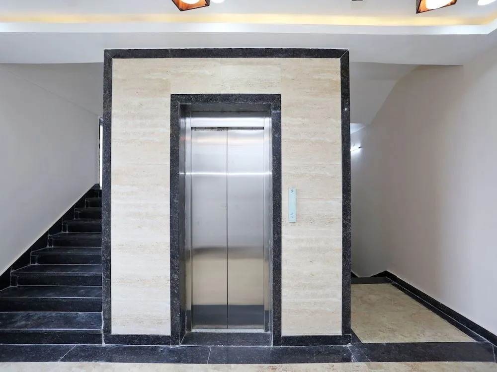OYO 15861 Hotel Shivganga Comfort Zone