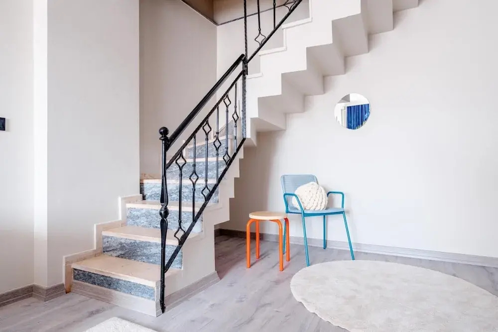 Vibrant Duplex With Terrace 2 min to Cevahir Mall
