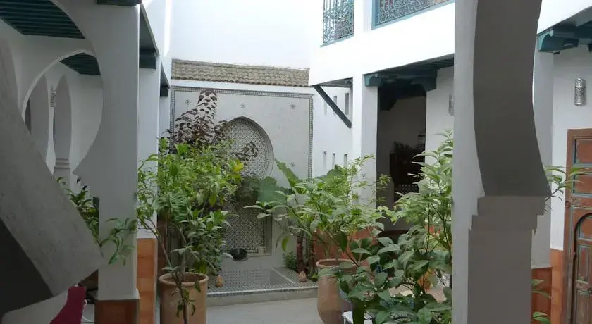 Dar Nadia