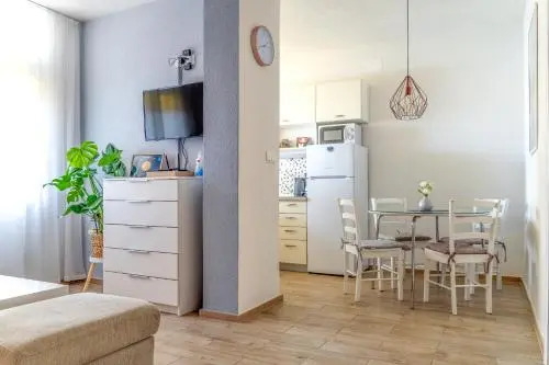 Apartment Arya