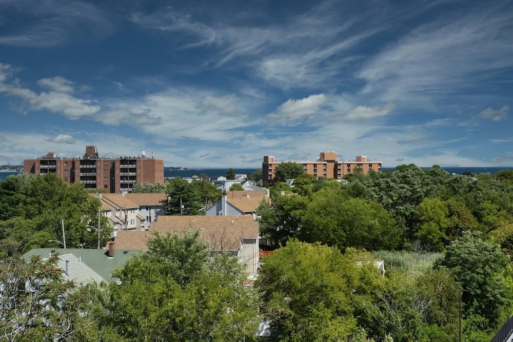 Staybridge Suites - Boston Logan Airport - Revere by IHG